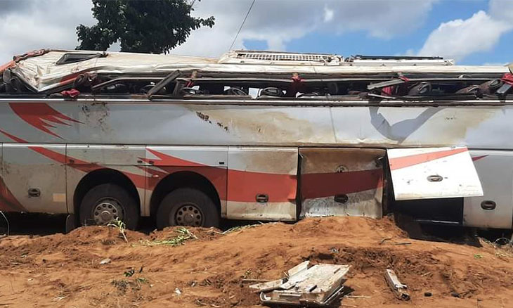 Acidente De Via O Faz Um Morto E Dois Feridos Graves Em Inhambane O