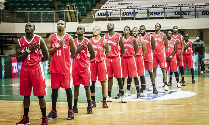 SELECÇÃO NACIONAL DE BASQUETEBOL - O País - A verdade como notícia