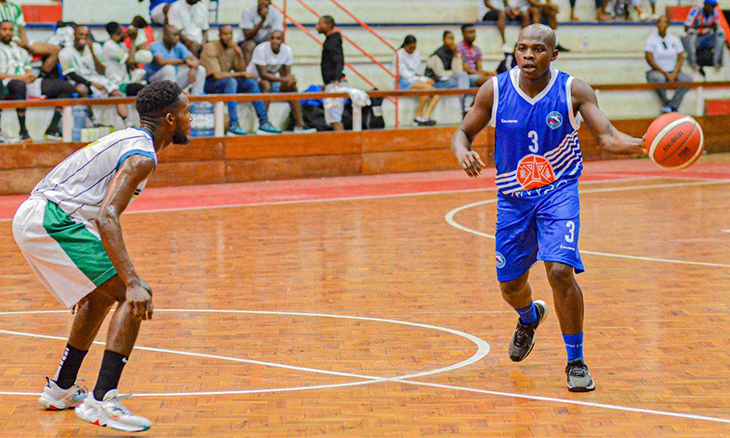 Jogo De Basquetebol