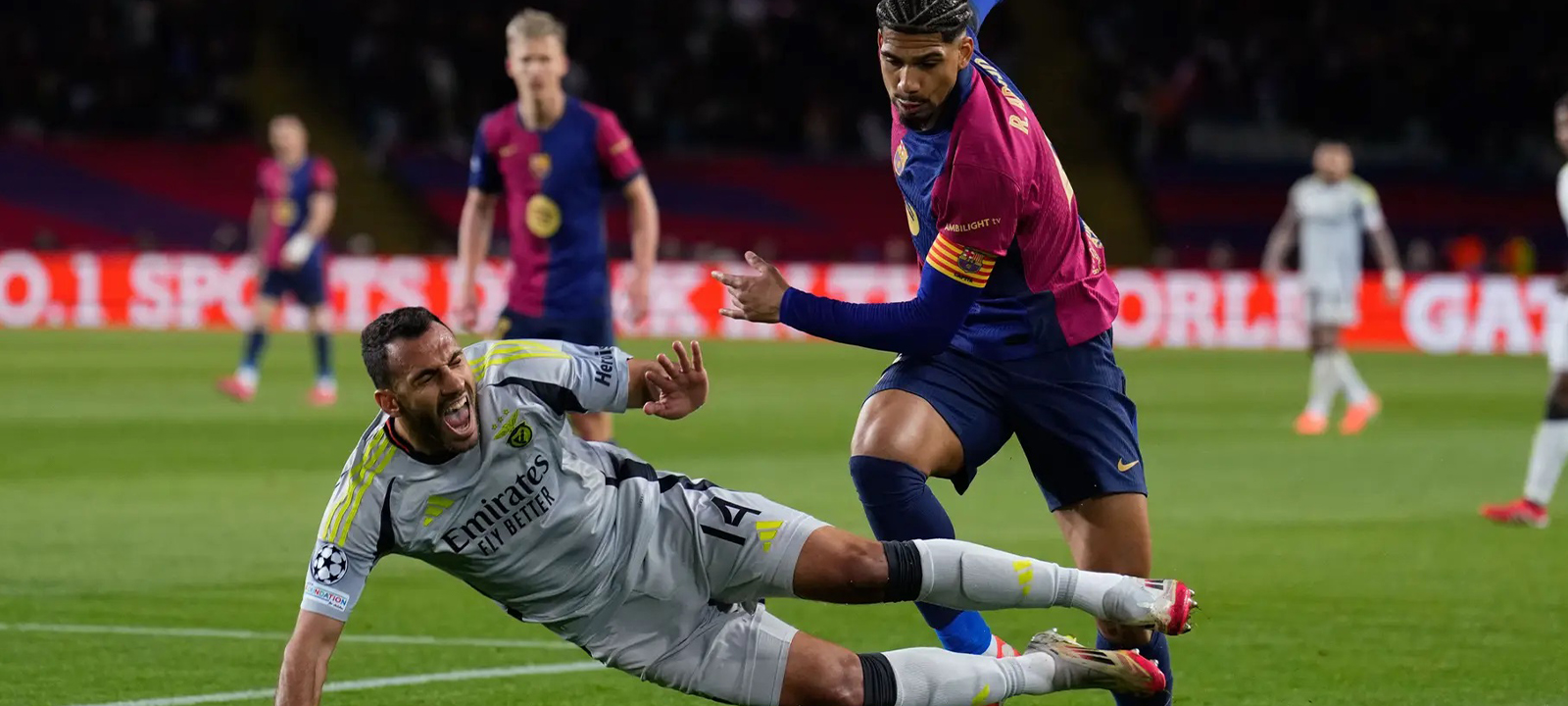 Benfica cai diante do Barcelona e é eliminado da Liga dos Campeões