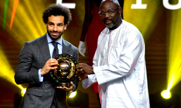 Atacante do Napoli supera Salah e é eleito Jogador Africano do Ano